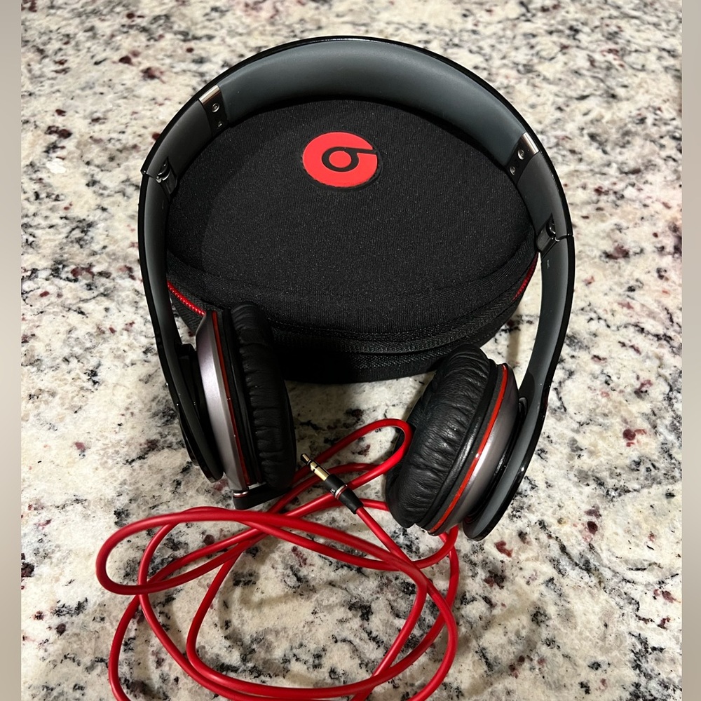 Black corded Beats by Dr Dre